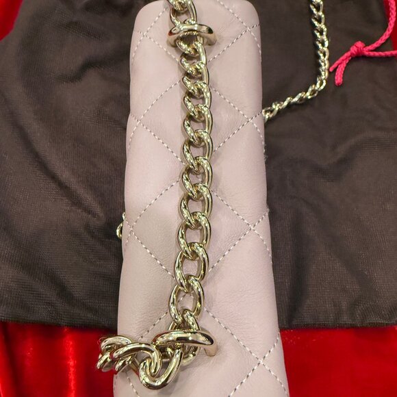KATE SPADE NEW YORK QUILTED LIGHT TAUPE SILVER CHAIN BAG SMALL LIKE NEW - Picture 9 of 15